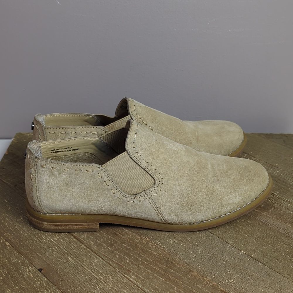 Hush puppies Chardon slip on suede shoes Chino Tan suede